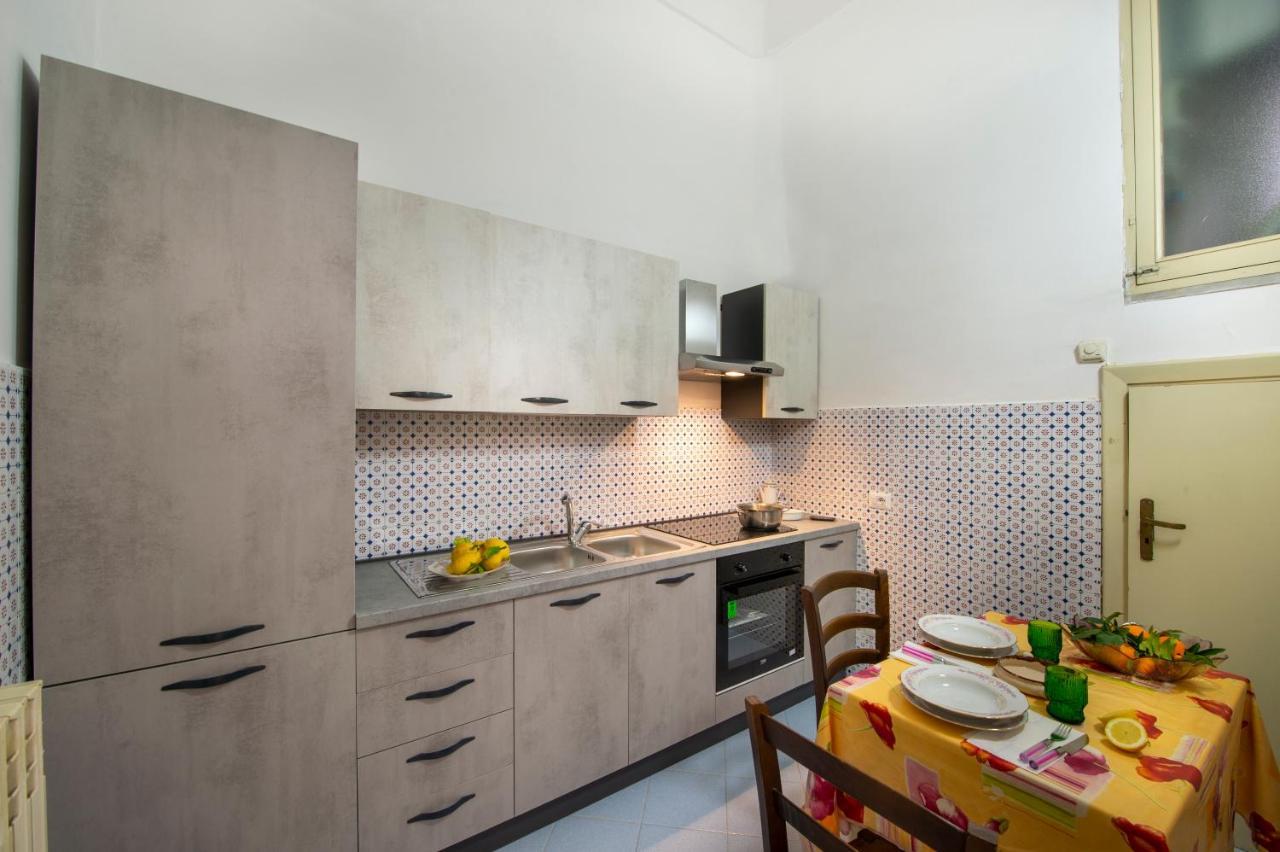 Lu Penniell Apartment Amalfi Luaran gambar